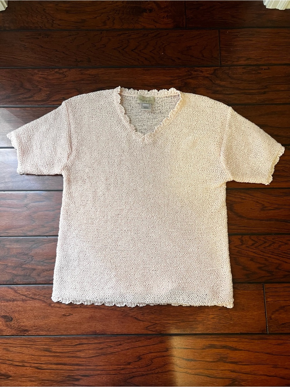 Susan Bristol Light Pink Ruffle-Trim V-Neck Short Sleeve Knit Top